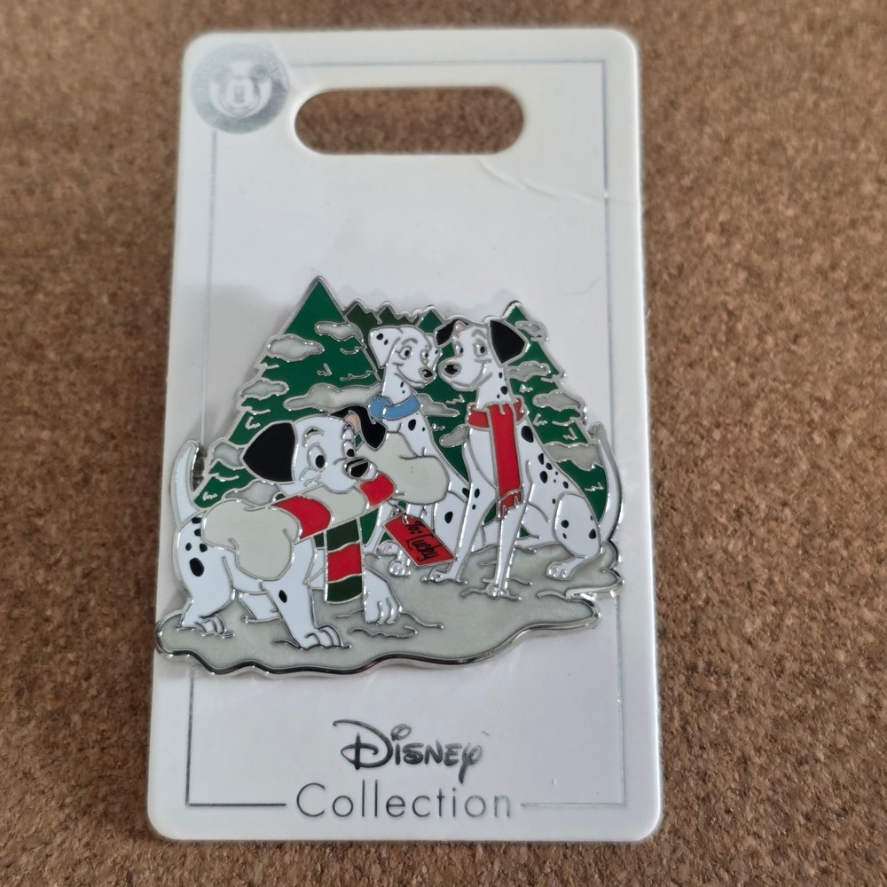 Disney 101 Dalmatians Christmas Holiday Pin Pongo Perdita Lucky Snow Trees Card